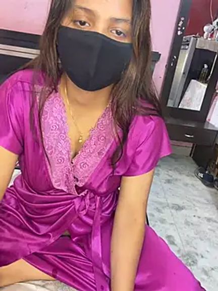 Zoya_Hottest
