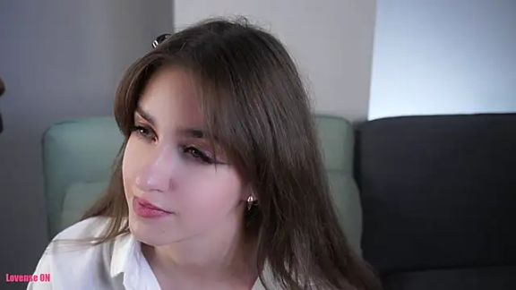 ClarineCasebolt