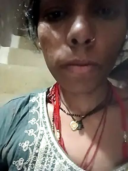 Desi_Couple_P