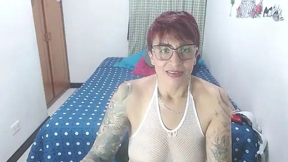 Charlotte_gray_