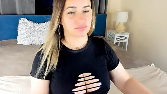 JuicyMillena