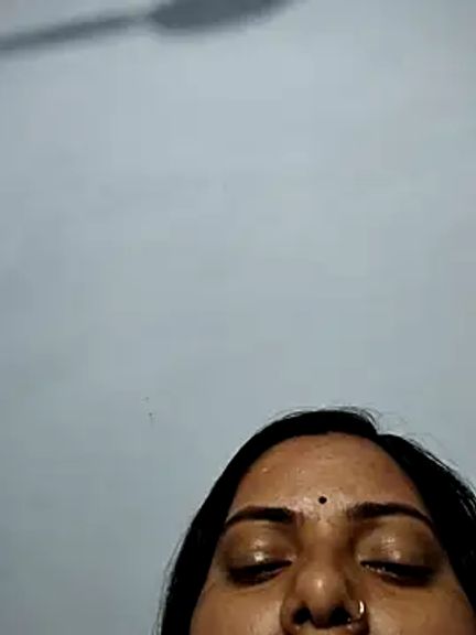 Anushka_Singh0