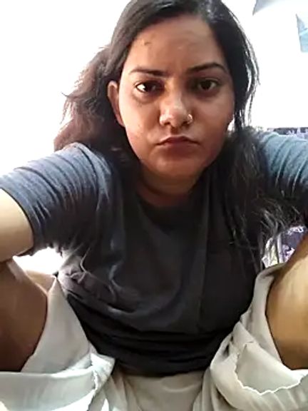 Anushka_Singh0