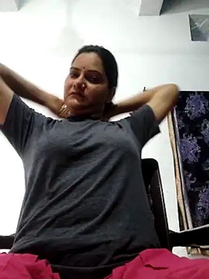 Anushka_Singh0