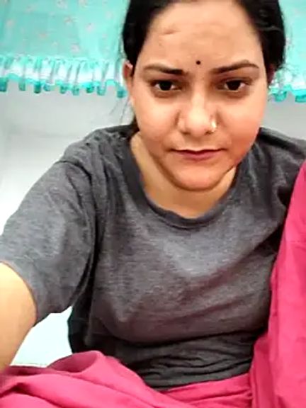 Anushka_Singh0