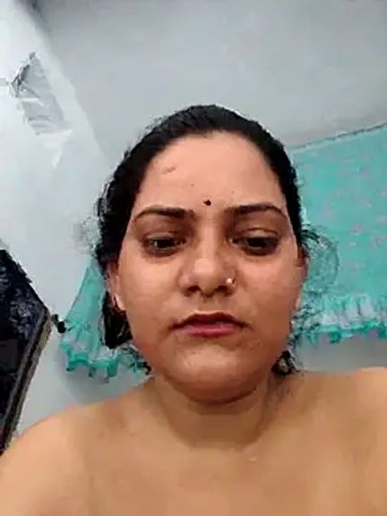 Anushka_Singh0