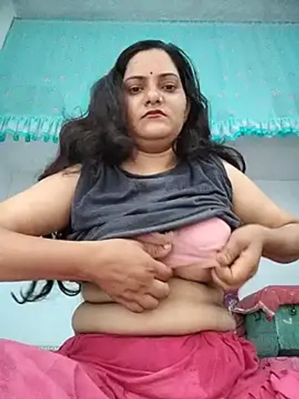 Anushka_Singh0