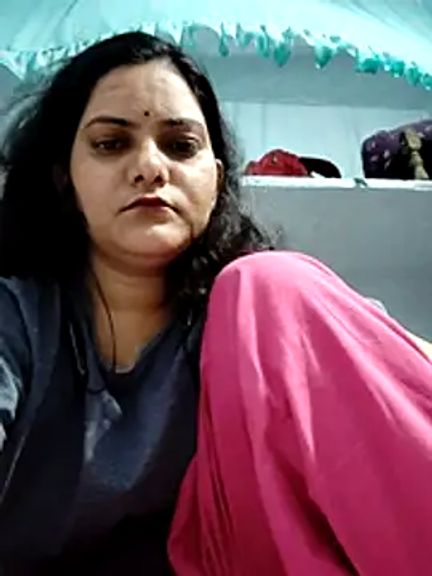 Anushka_Singh0