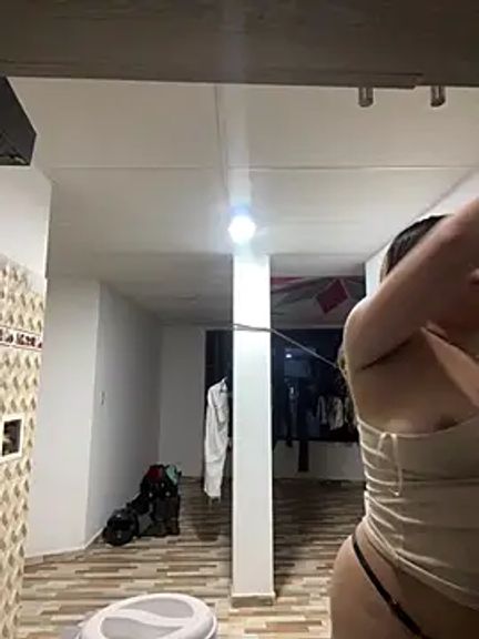 Emiily_joee_