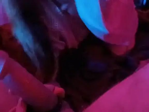 redslovestofuck