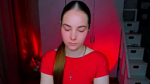 Maddy_Wood_