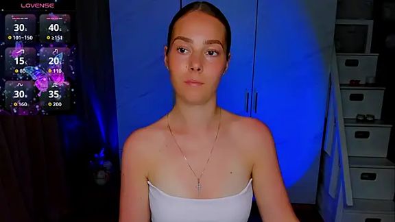 Maddy_Wood_
