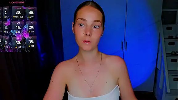 Maddy_Wood_