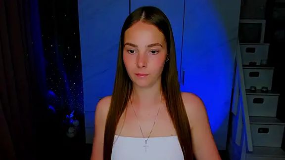 Maddy_Wood_