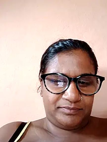 indianstrawberrylips4u