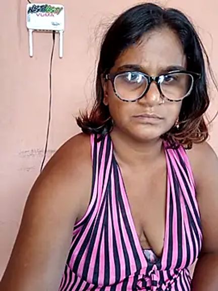 indianstrawberrylips4u