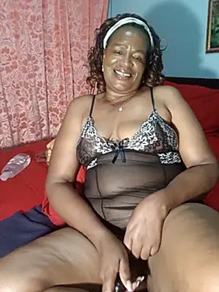 TALLNSEXY48