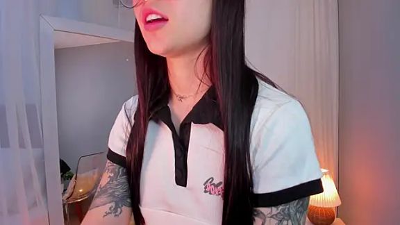 Lia_Sweett_