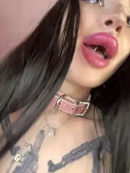Molly__Moon
