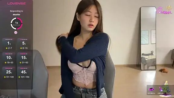 Alyssa-8