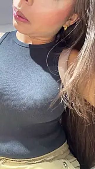 AnnyVega__