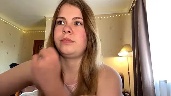 Amy_Maev