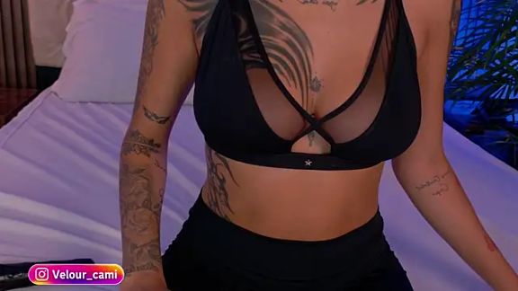 CamilaVelour