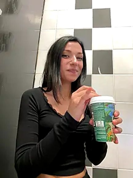 _MiaQueen_