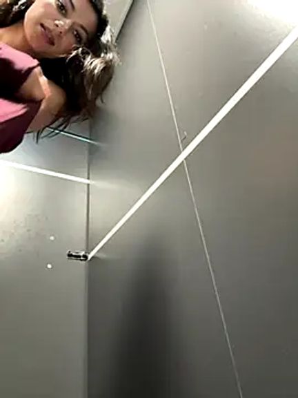 _MiaQueen_