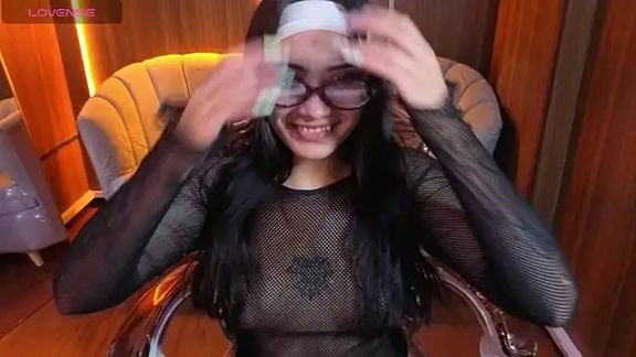 Daphne_nicole_b