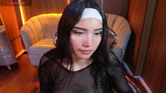 Daphne_nicole_b