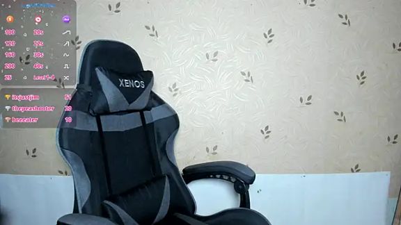 NicoleDaviss