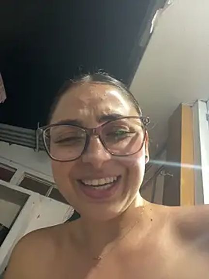 ArianaDominguezPink_