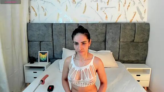 Samantha_Velle