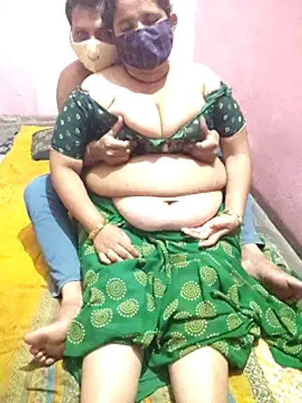 gujjuhotcouple