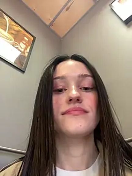 Mia_Mia_M