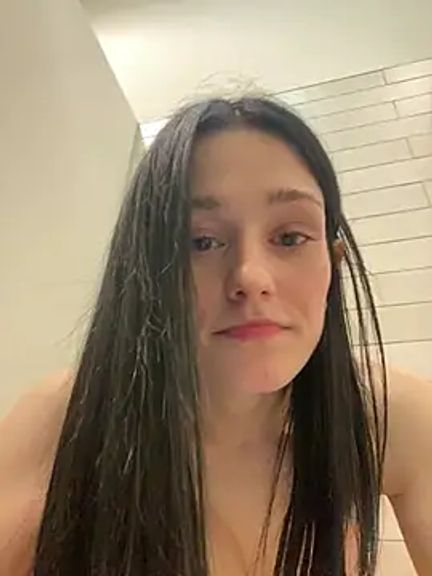 Mia_Mia_M