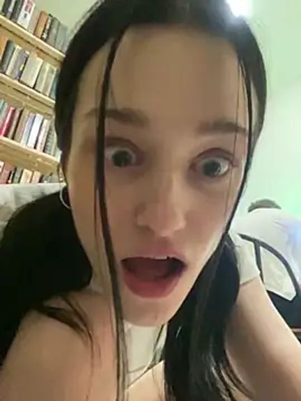 Mia_Mia_M
