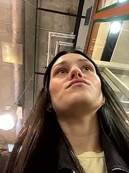 Mia_Mia_M