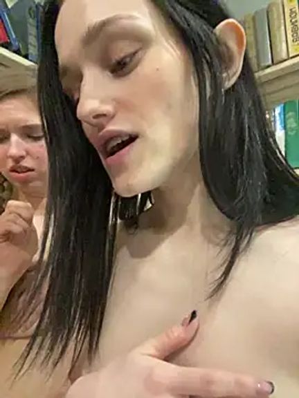 Mia_Mia_M