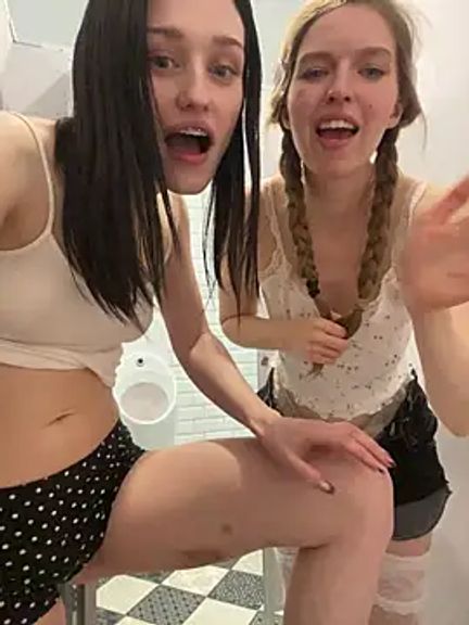 Mia_Mia_M