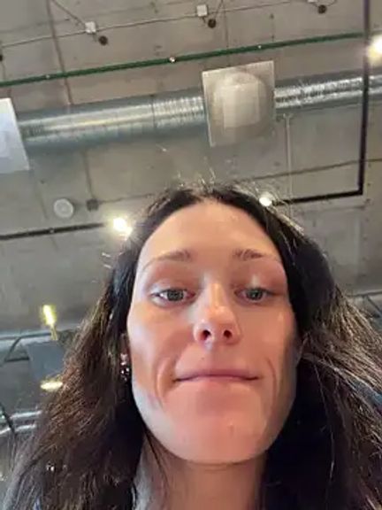 Mia_Mia_M