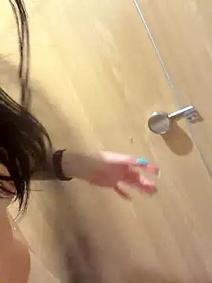 Mia_Mia_M