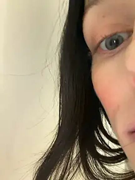 Mia_Mia_M