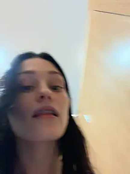 Mia_Mia_M