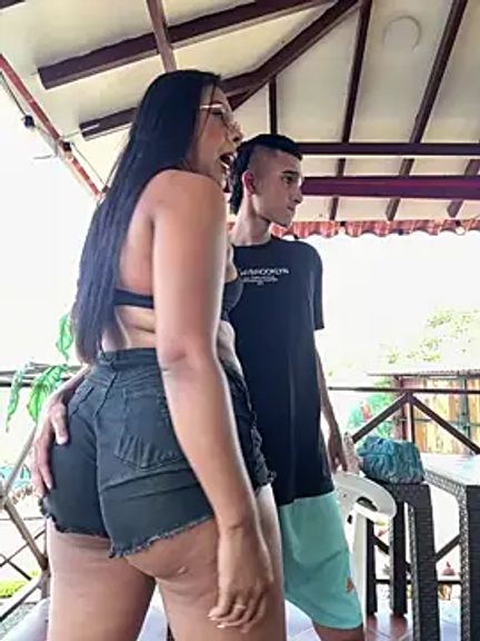 SAMY_AND_ARI