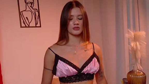 Mia_Benett_