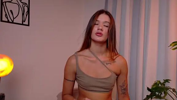 Mia_Benett_