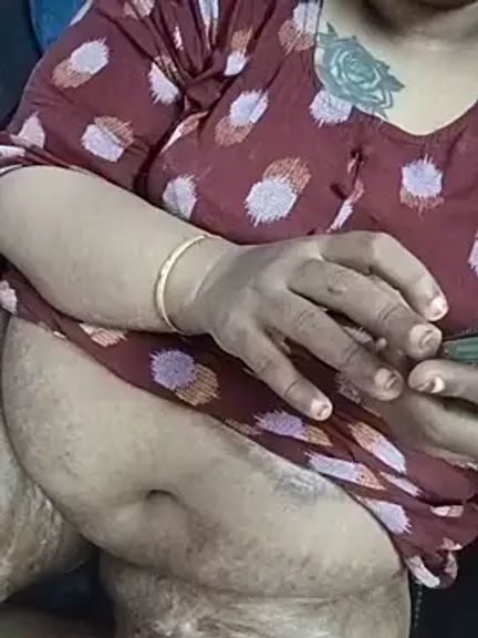 deepika-mallus