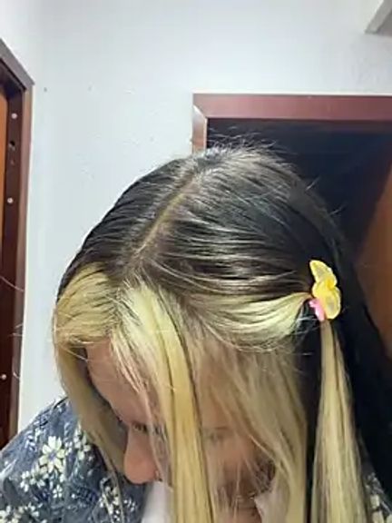 ManuelaVeeleez